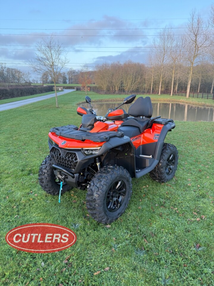 CFMOTO CFORCE 850 Touring quad bike side profile off road ATV UK