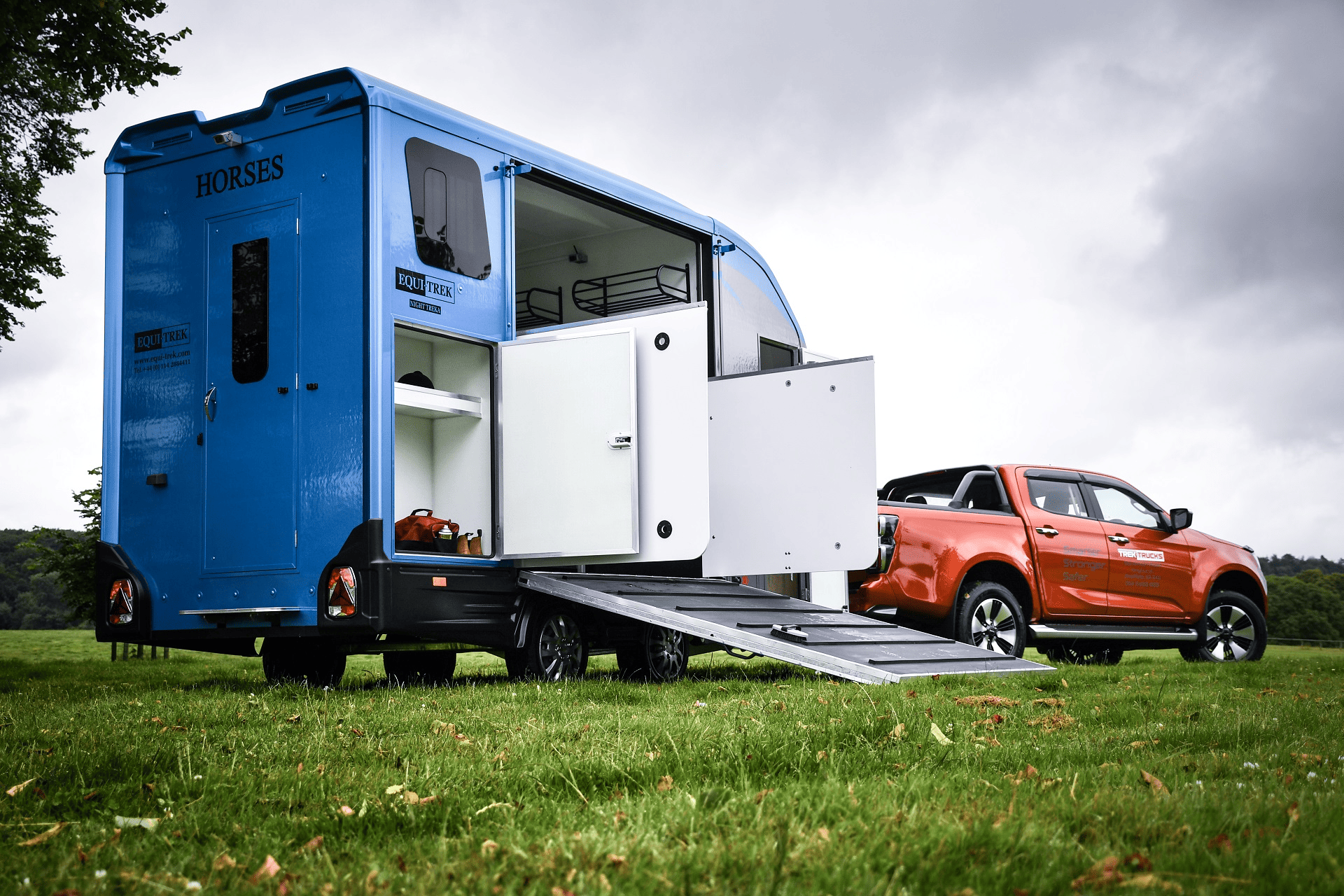 Equi Trek trailer for safe and stable horse transportation on road