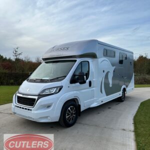Equi-Trek Victory Excel front three quarter view showing cab and horsebox body