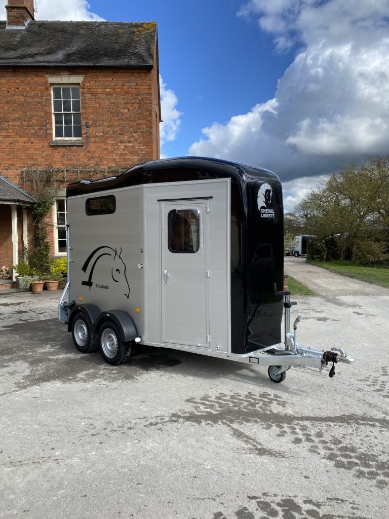 Cheval Liberté Touring Country horse trailer for sale UK with ramp barn door and left unload