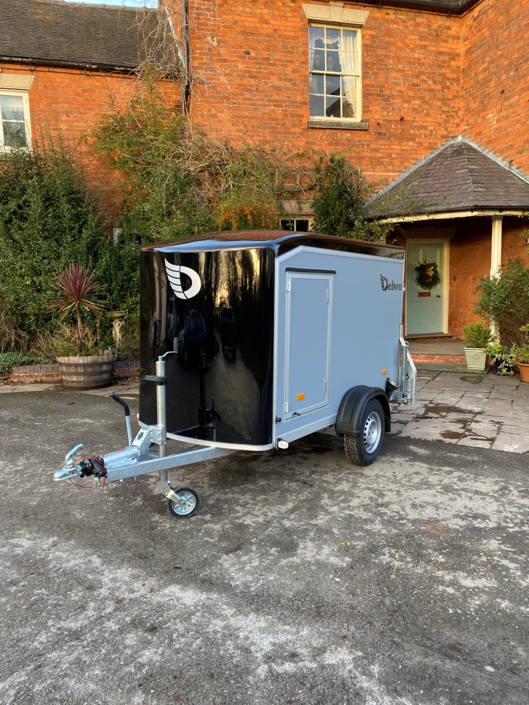 Debon C255 enclosed trailer front angle showing aerodynamic nose